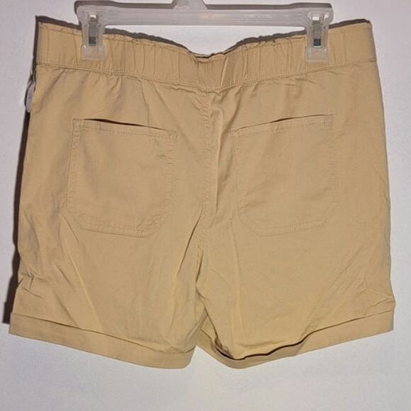 Arizona Jean Co. Size 16 1/2 Plus Girls Shorts Tan NWT - Picture 2 of 4